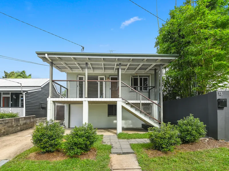 Beautiful Breezes and Abundant Charm