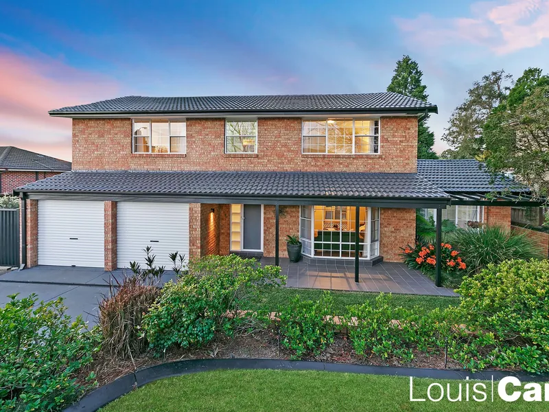 Relaxed Family Home on Level 905sqm Block
