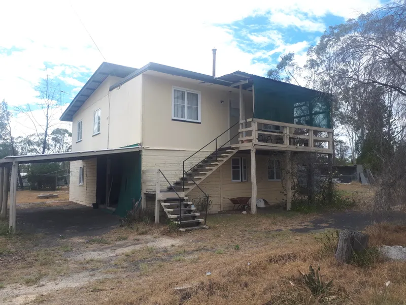 Rural Living Just Minutes to Coolmunda Dam                  $195,000