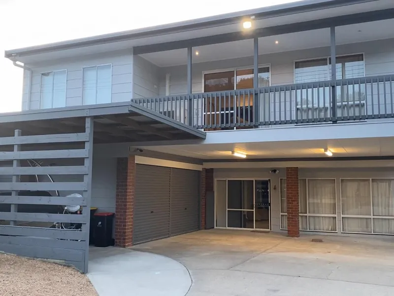 Absolute Lake Victoria Frontage