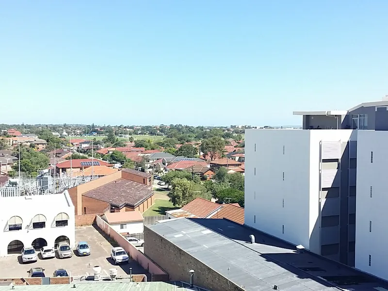 Pacific Square: Stylish, Elegant, Bright with Pleasant Outlook