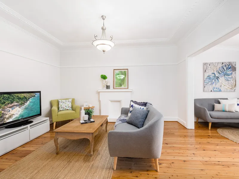 Semi home next to the beach