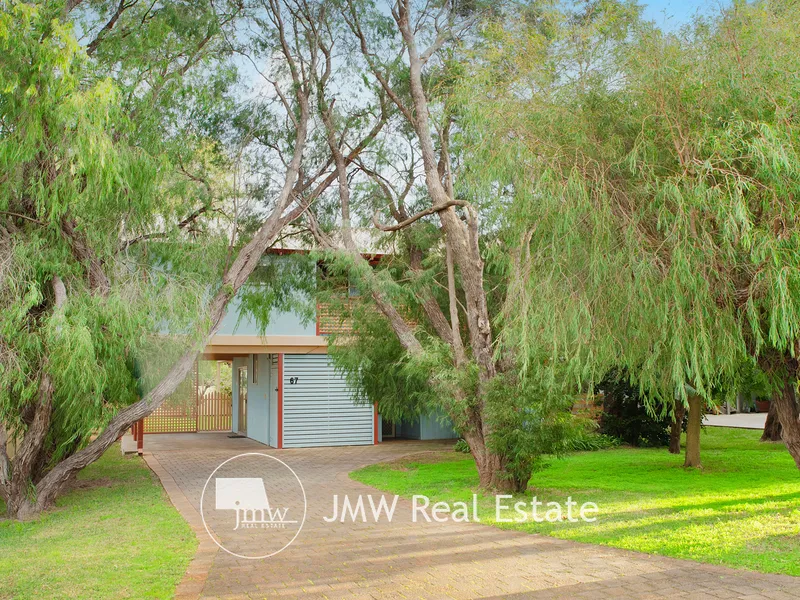 THE IDEAL BEACH HOUSE