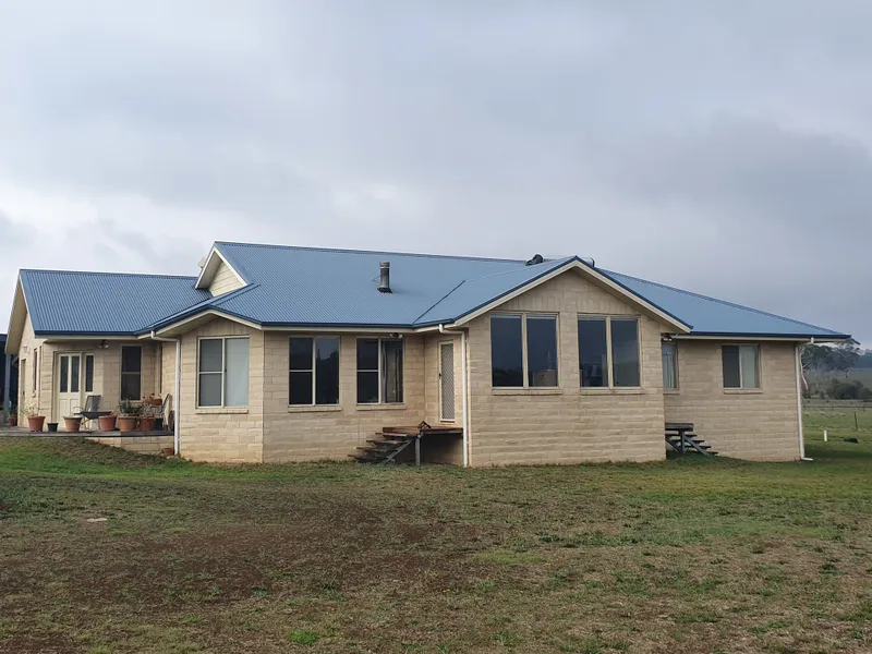 SOLAR PASSIVE FAMILY HOME