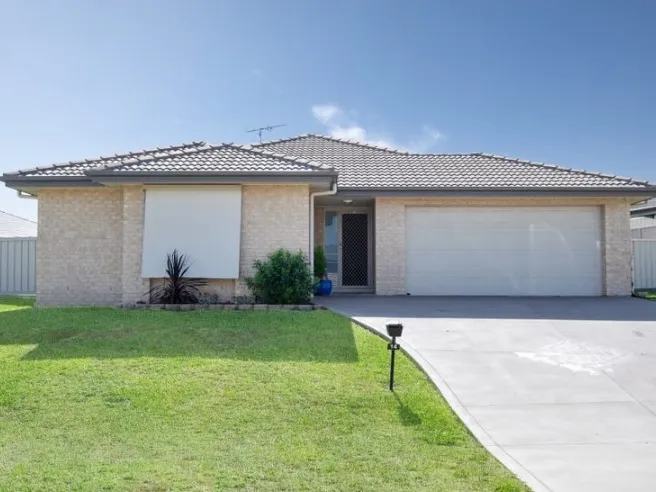 Spacious Family Home!