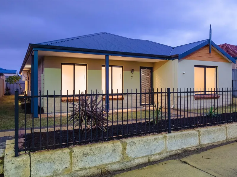 UNDER OFFER!