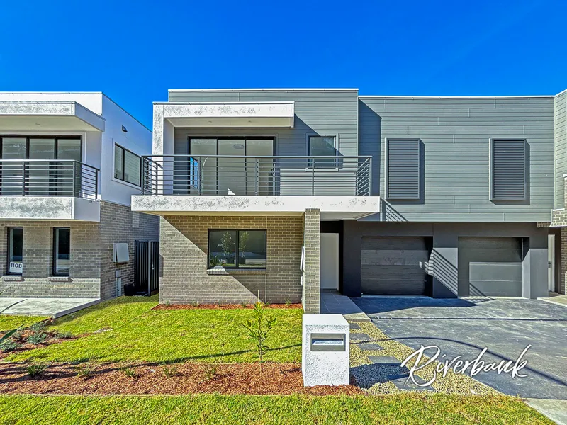 5 Bedroom Duplex - Brand New Build!