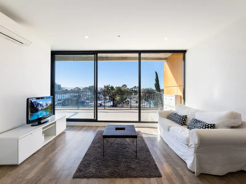 1 Bedroom Apartment For Lease (Furnished)