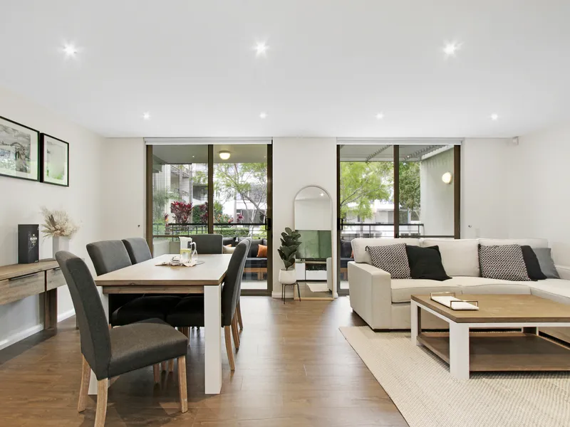 Exceptional 'Domain' Location & Residence