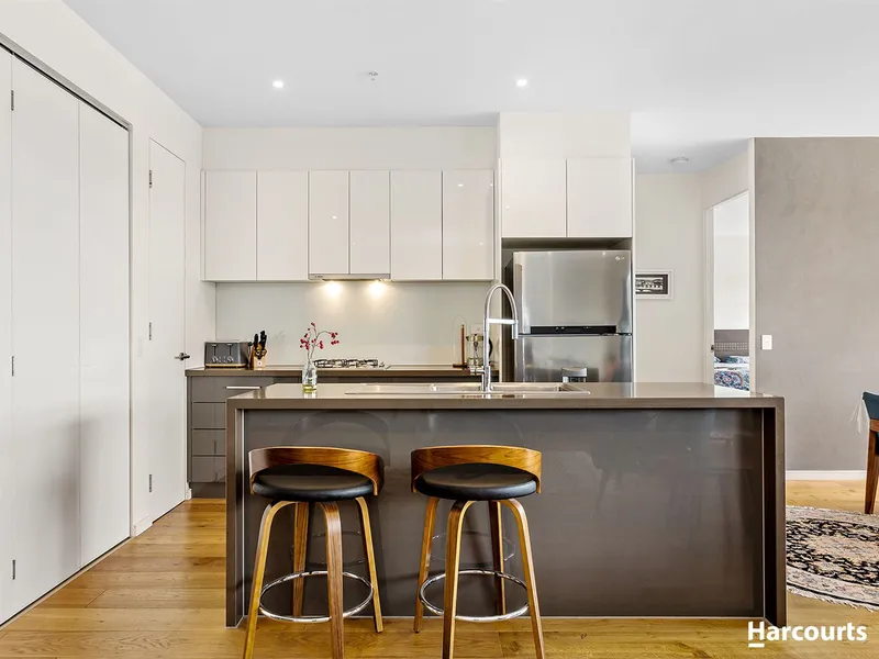 Huge 2 bedroom apartment