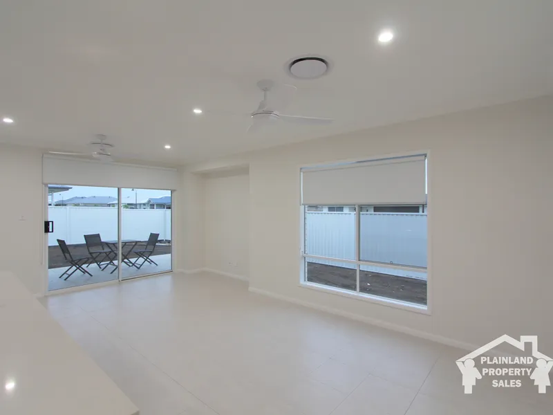 *** BRAND NEW ** PRESTIGIOUS FAMILY HOME