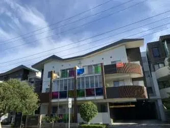 Modern Bright Mentone Apartment