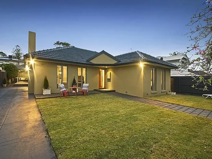Your dream home with fabulous outdoor area!