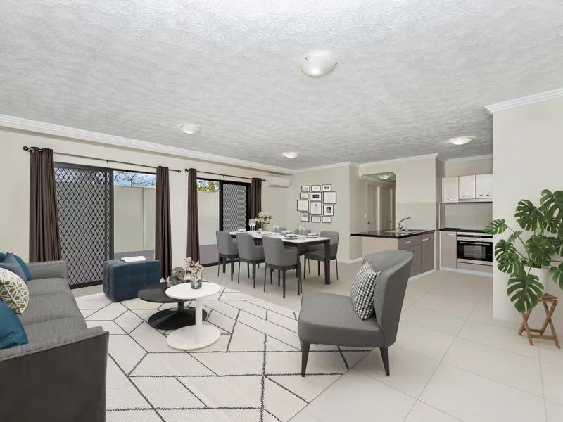 Ground Floor Apartment with Courtyard