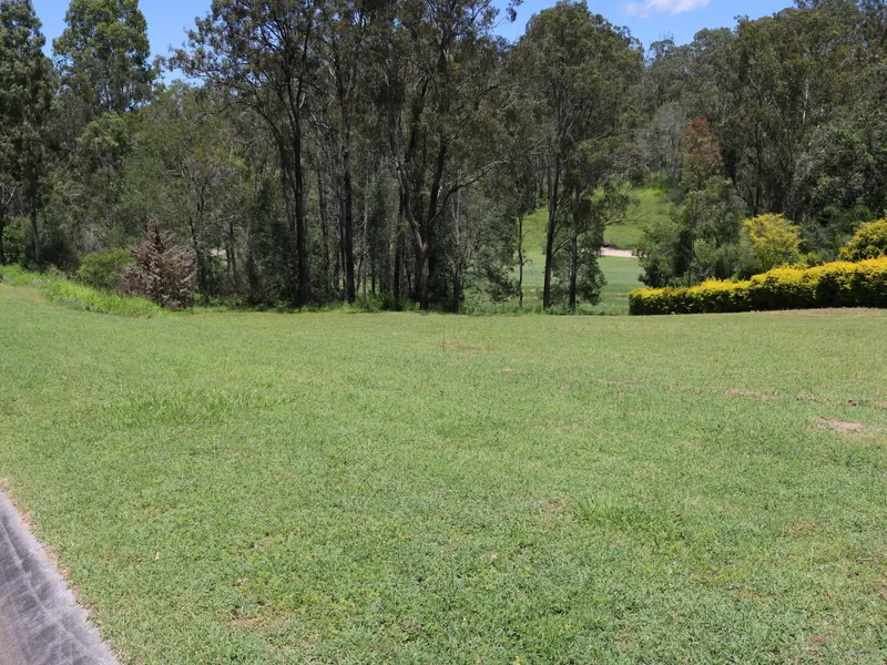 GOLF COURSE FRONTAGE