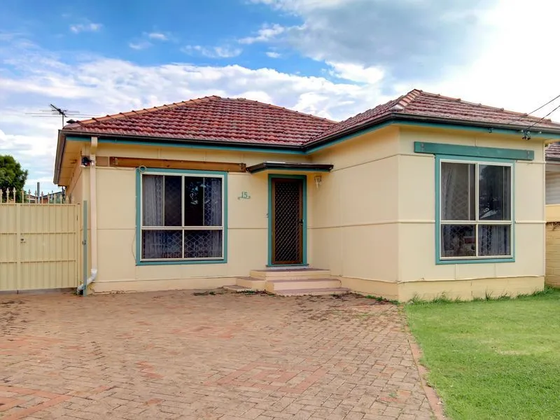 Two bedroom 1 bathroom home for rent include bills, Riverwood, Contact Robyn 0430208391 to book an inspection 