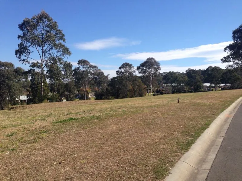 Final Stage of 1 Acre Lots in Greenhills Estate Silverdale