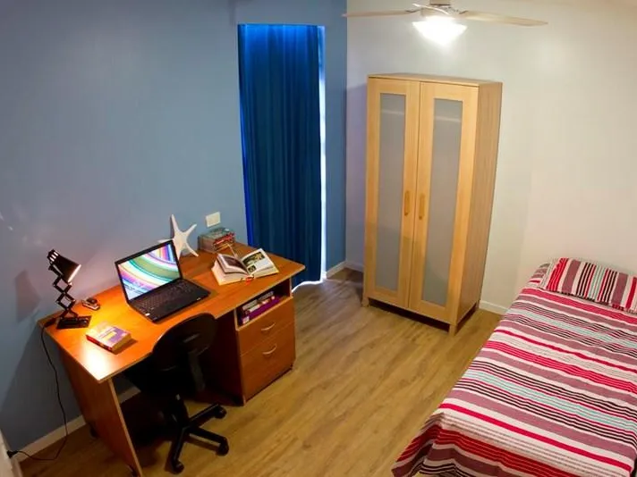 Student accommodation Bedroom Near UQ