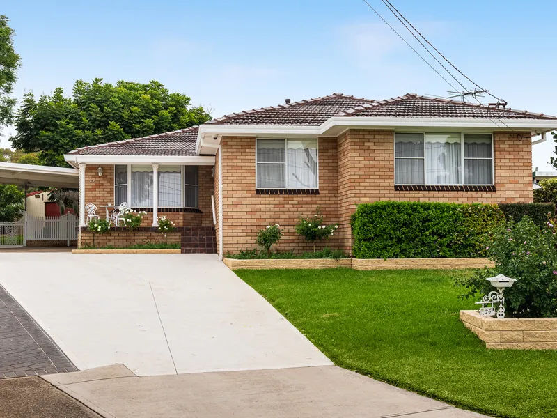 MILPERRA'S SINGLE LEVEL HIDDEN OASIS