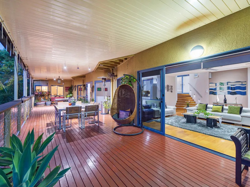 GRAND LIFESTYLE WITH PANORAMIC VIEWS