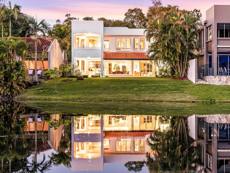 Coastal family retreat in exclusive gated estate