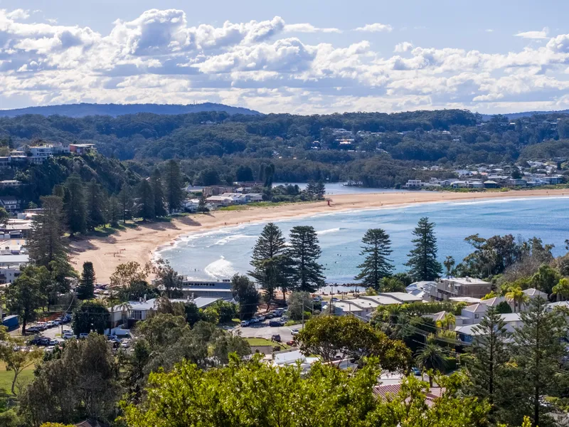 Original Beach Gem with Spectacular Views of Avoca Beach!
