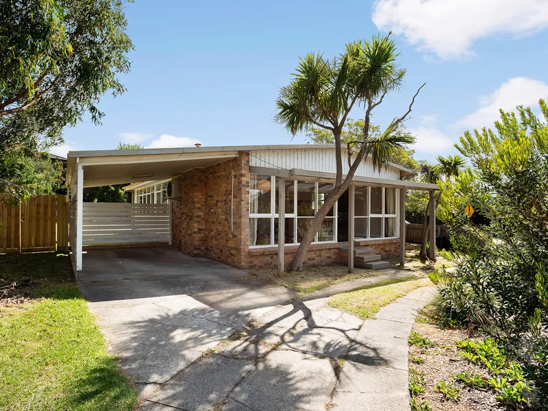 Immaculate Home 3 Minutes' Drive to the Beach!