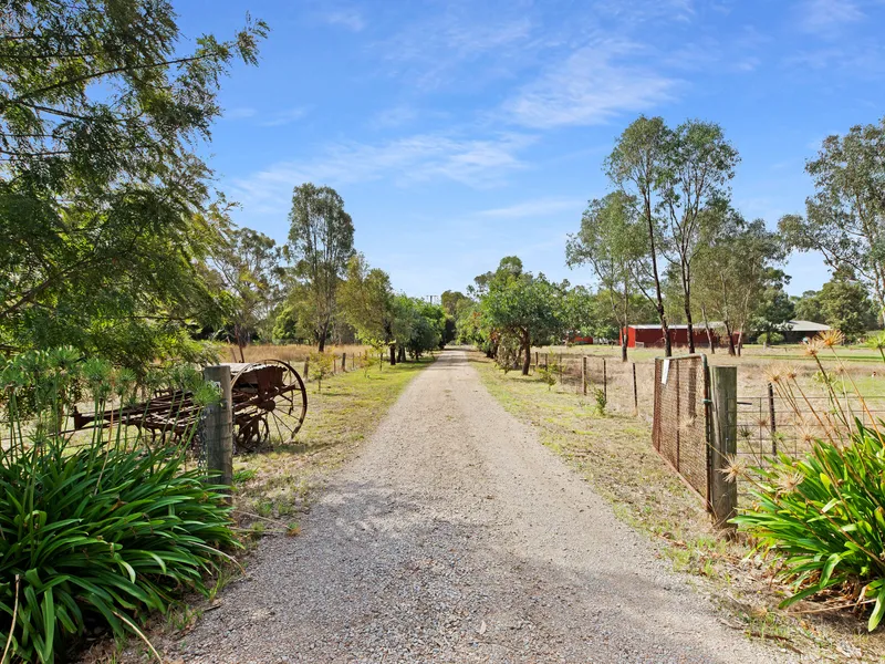 LIFESTYLE PROPERTY - 20 ACRES MINUTES FROM BENALLA