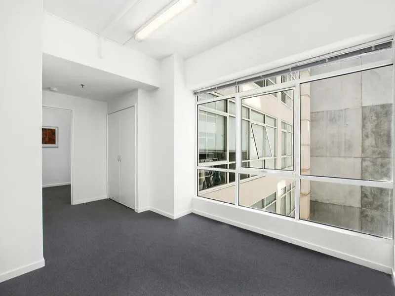 Central City Life at 408 Lonsdale