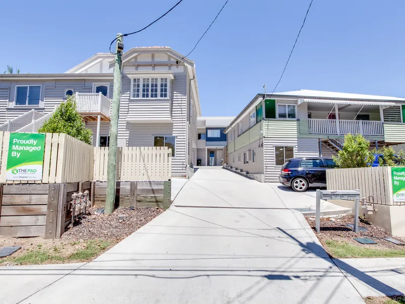 Perfect Location for QUT Kelvin Grove Students! 1 X WEEKS FREE RENT FOR 6 MONTH LEASES AND LONGER