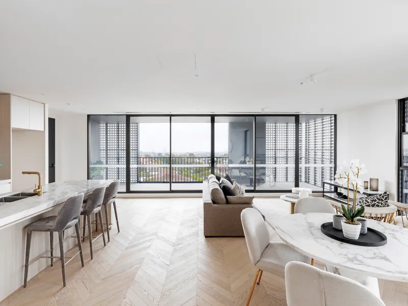 The Biggest Penthouse in Moonee Ponds!