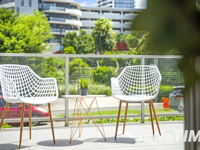 151 SQM ON TITLE | NORTH EAST FACING | OPPOSITE SHOPPING & WATERFRONT