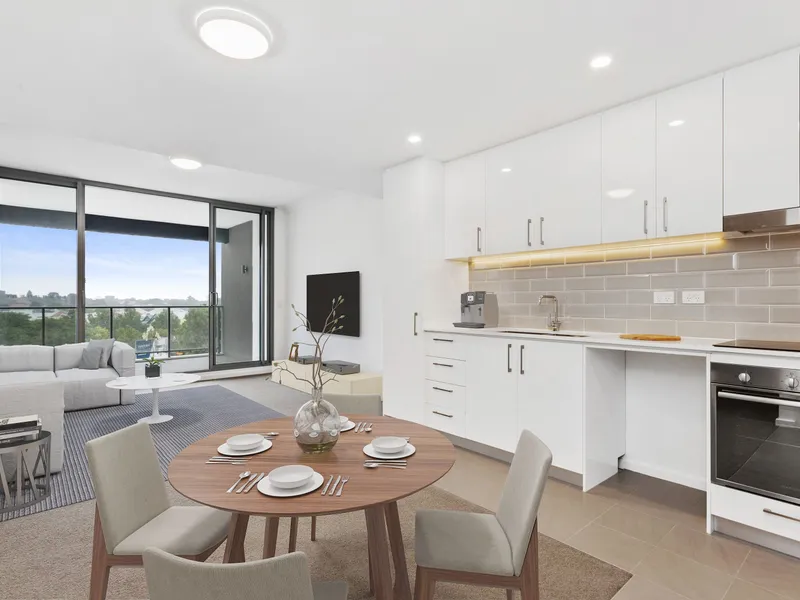 Easy care one bedroom apartment with separate study.
