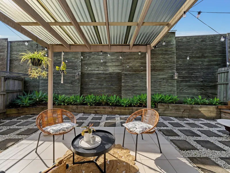 PEACEFUL COURTYARD RETREAT