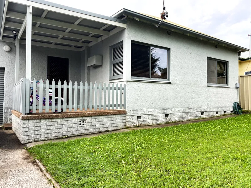 FAMILY HOME – MOMENTS FROM IT ALL