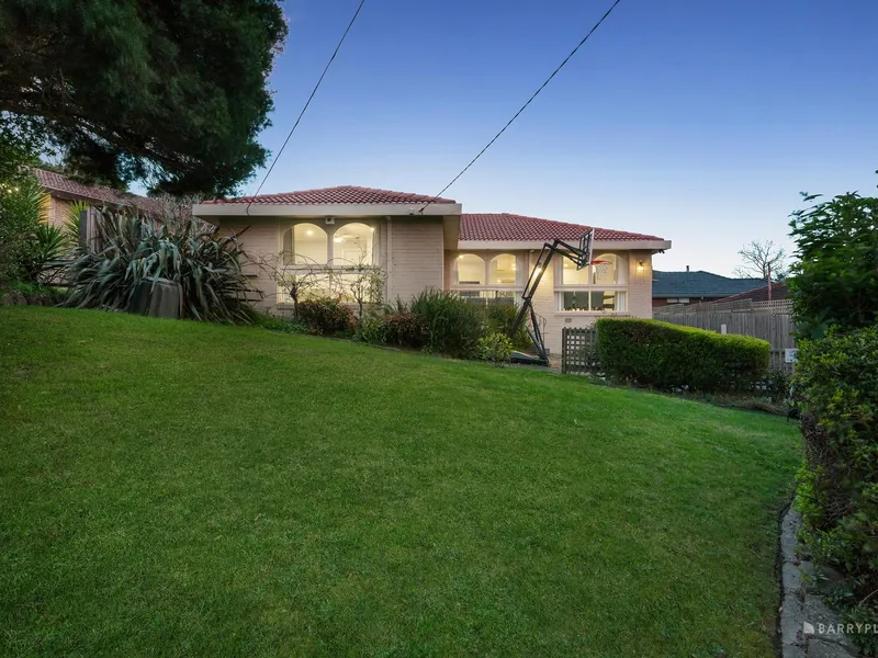 Fully renovated, within the EDSC catchment zone.
