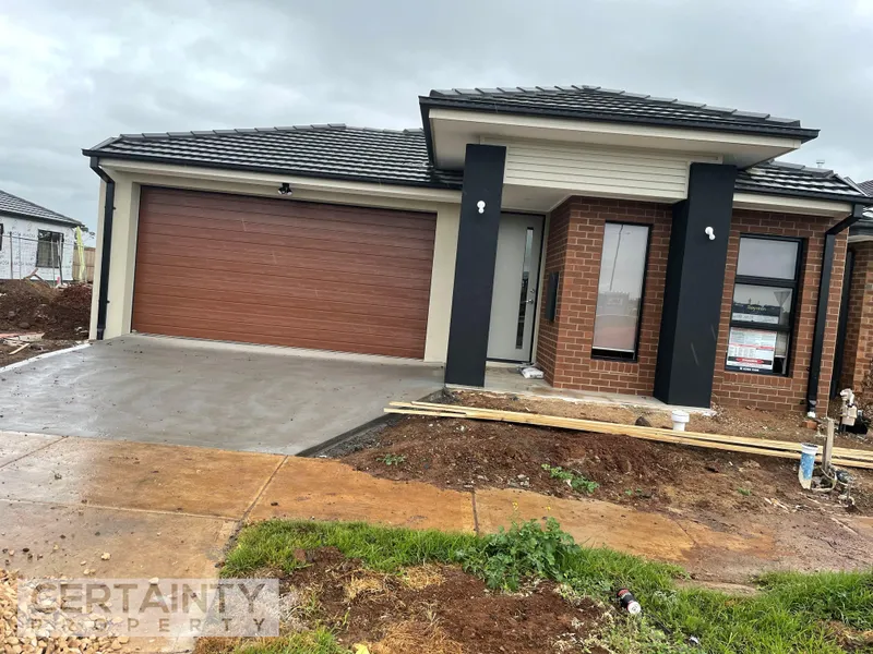 Brand New Four Bedroom Home In Deanside!