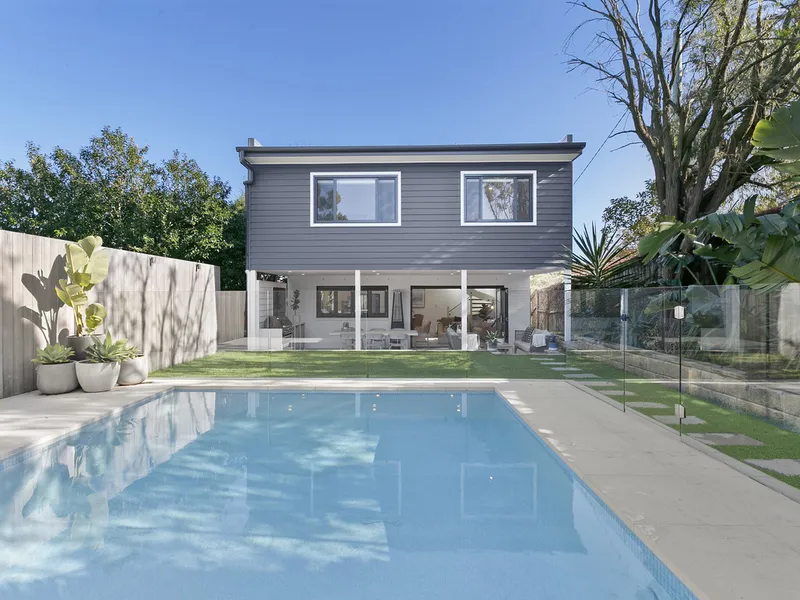 Contemporary Home with Heated Pool & Alfresco Dining