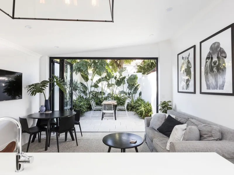Timeless traditional terrace
