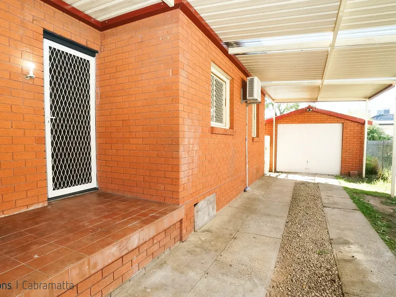 GOOD CONDITION HOME IN PRIME LOCATION