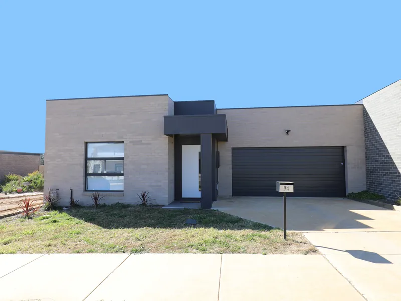 Easy living easy lifestyle 3 Bed | 2 Bath | 2 Car