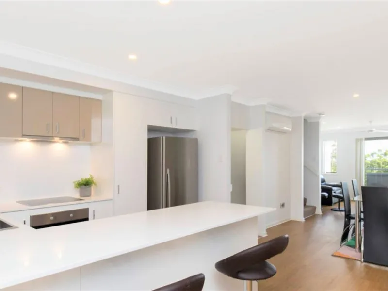 High Growth suburb,  Terrific investment or 1st home opportunity