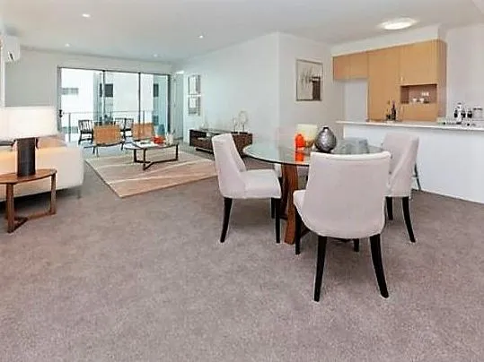 Spacious 2 Bedroom Apartment