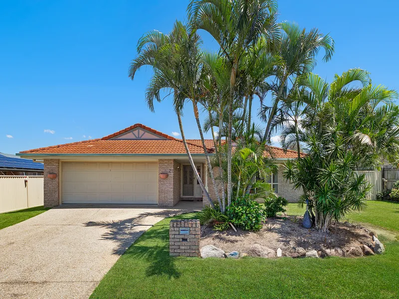 Low-set Easy Living in Convenient Location.