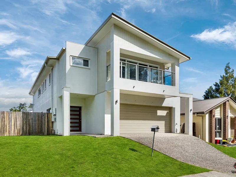 Near new house in Heathwood, Offers Invited