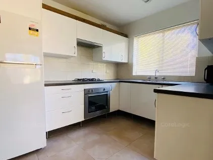 FULLY FURNISHED 1 BEDROOM APARTMENT