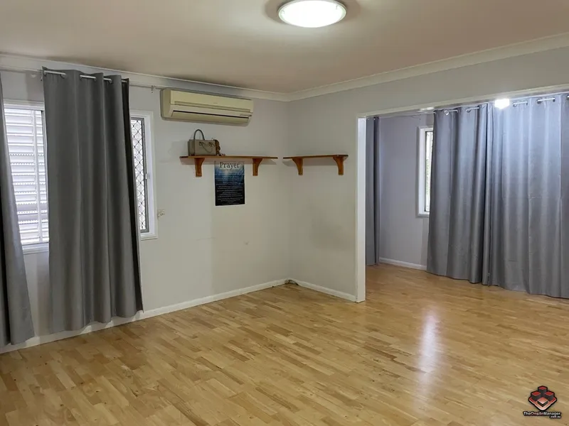 Renovated 3 bedroom house in Sunnybank Hills