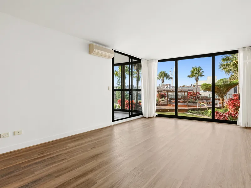 Stunning and spacious two bedroom apartment in 