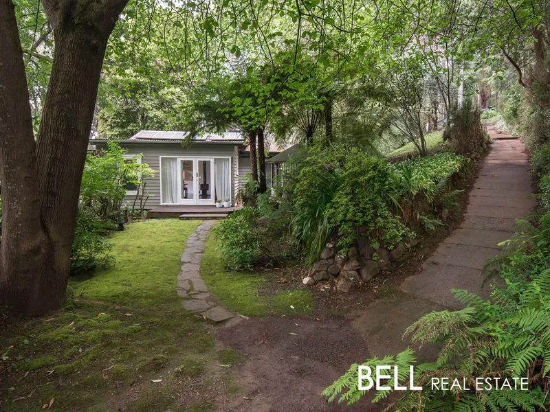 Charming Cottage Appeal with Filtered Hills Views