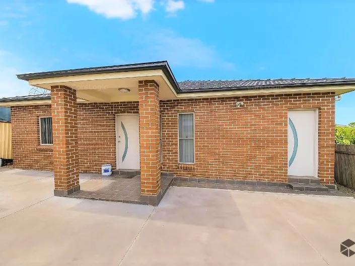 Great Locations in Catherine Street, Punchbowl. 2 Bedrooms Granny flat for rent at Punchbowl ! Hurry Hurry . Don't Miss out. Great Locations